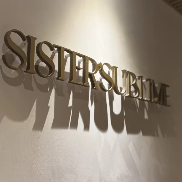 sister-sublime-enseigne